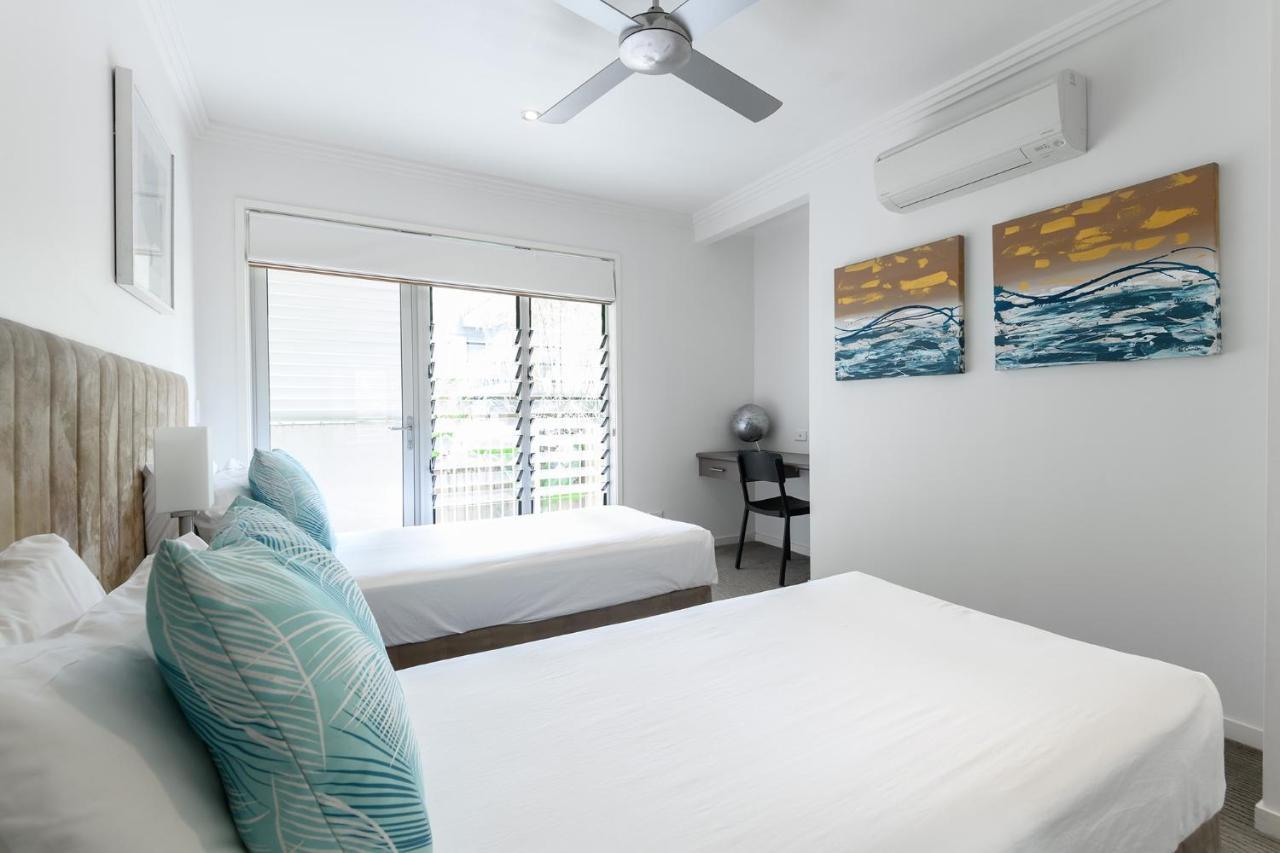Island Views Beachfront Apartments Palm Cove Zewnętrze zdjęcie